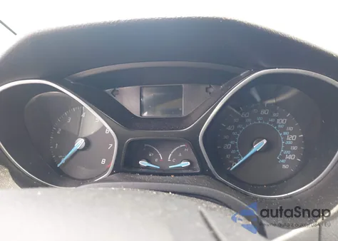 2012 Ford Focus Se z USA, uszkodzony, nr VIN 1FAHP3K27CL293838